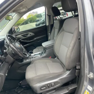 Photos of 2020 Chevrolet Traverse LT for sale in Carmel, IN at Carmel Auto Gallery