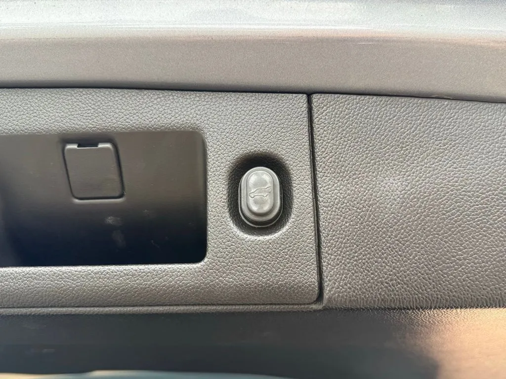 2018 GMC Yukon SLT - Photo 26