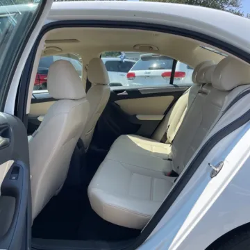 Another view of 2018 Volkswagen Jetta 1.4T SE for sale in Carmel, IN at Carmel Auto Gallery