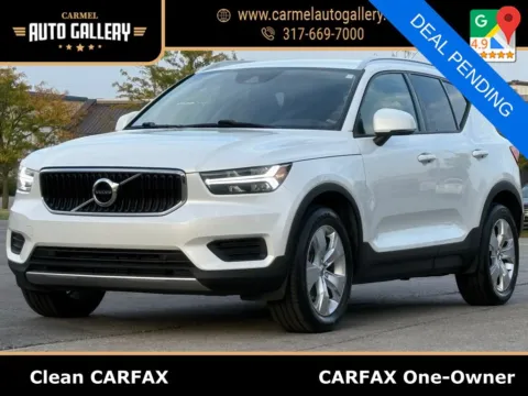 White 2022 Volvo XC40 Momentum for sale in Carmel, IN