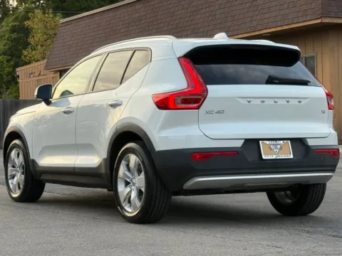 Another view of 2022 Volvo XC40 Momentum for sale in Carmel, IN at Carmel Auto Gallery