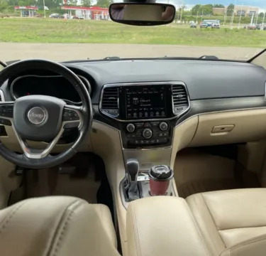 More photos of 2020 Jeep Grand Cherokee Limited at Carmel Auto Gallery, IN