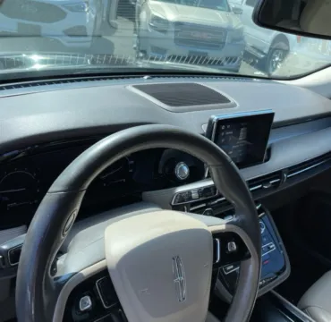 More photos of 2020 Lincoln Corsair Standard at Carmel Auto Gallery, IN
