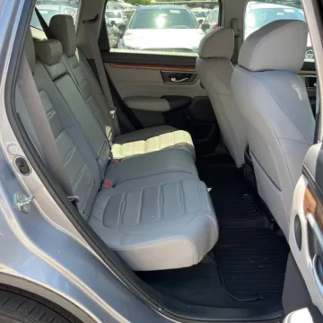 More photos of 2018 Honda CR-V Touring at Carmel Auto Gallery, IN
