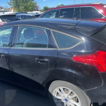 Photos of 2018 Ford Focus SE for sale in Carmel, IN at Carmel Auto Gallery