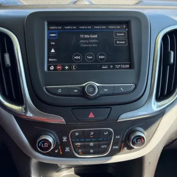 More photos of 2019 Chevrolet Equinox LT at Carmel Auto Gallery, IN