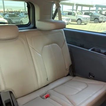 More photos of 2018 Ford Expedition Max Limited at Carmel Auto Gallery, IN