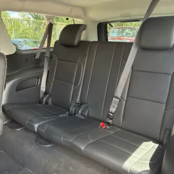 More photos of 2018 GMC Yukon XL SLT at Carmel Auto Gallery, IN