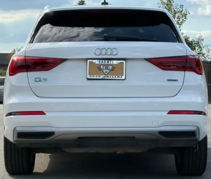 More photos of 2020 Audi Q3 Premium at Carmel Auto Gallery, IN