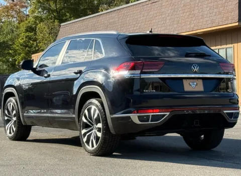 Another view of 2020 Volkswagen Atlas Cross Sport 3.6L V6 SEL R-Line for sale in Carmel, IN at Carmel Auto Gallery