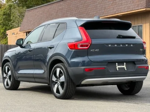 Another view of 2021 Volvo XC40 Momentum for sale in Carmel, IN at Carmel Auto Gallery