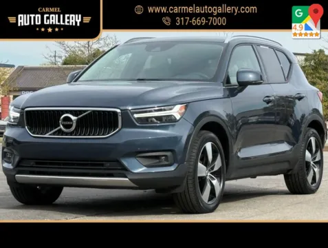 Blue 2021 Volvo XC40 Momentum for sale in Carmel, IN