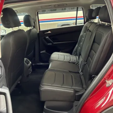 More photos of 2018 Volkswagen Tiguan 2.0T SEL Premium at Carmel Auto Gallery, IN