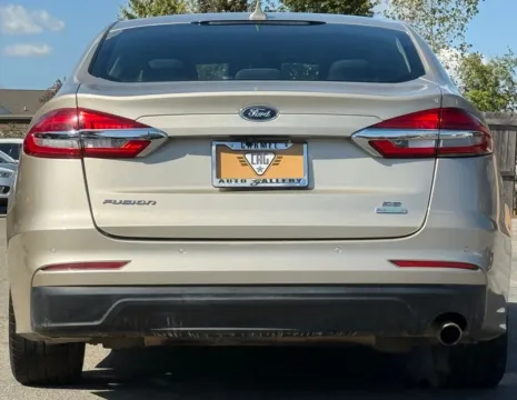 More photos of 2019 Ford Fusion SE at Carmel Auto Gallery, IN