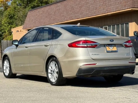 Another view of 2019 Ford Fusion SE for sale in Carmel, IN at Carmel Auto Gallery