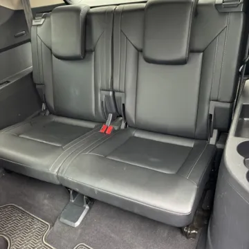 More photos of 2019 Volkswagen Atlas 3.6L V6 SEL R-Line at Carmel Auto Gallery, IN