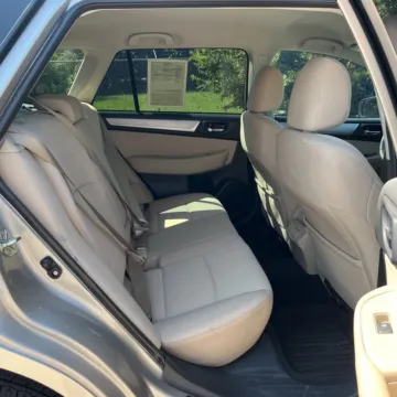 More photos of 2019 Subaru Outback 2.5i Premium at Carmel Auto Gallery, IN
