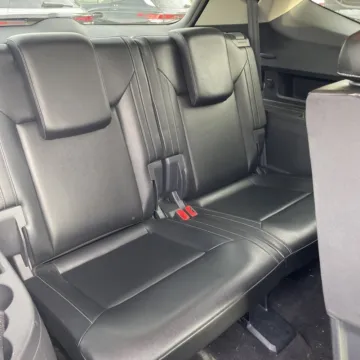 More photos of 2018 Volkswagen Atlas 3.6L V6 SE at Carmel Auto Gallery, IN