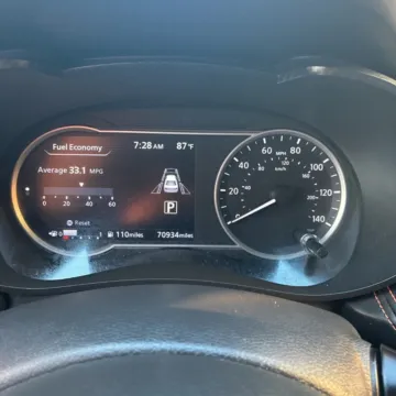More photos of 2021 Nissan Versa 1.6 SR at Carmel Auto Gallery, IN