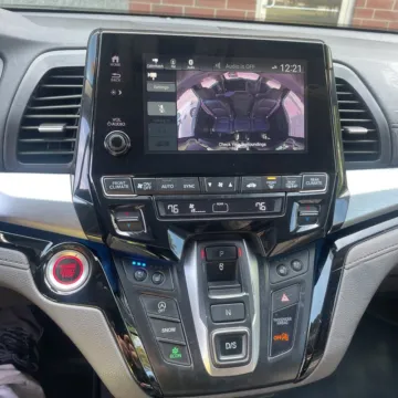 More photos of 2019 Honda Odyssey Elite at Carmel Auto Gallery, IN