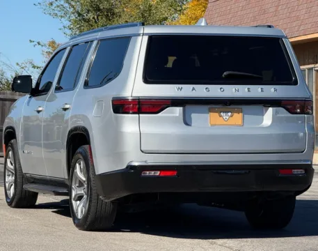 Another view of 2022 Jeep Wagoneer Series II for sale in Carmel, IN at Carmel Auto Gallery