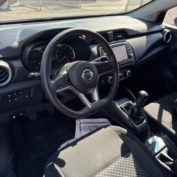 More photos of 2020 Nissan Versa 1.6 S at Carmel Auto Gallery, IN