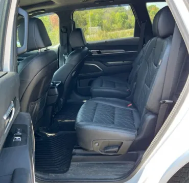 More photos of 2023 Kia Telluride SX-Prestige X-Pro at Carmel Auto Gallery, IN