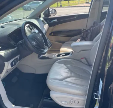 Another view of 2018 Lincoln MKC Reserve for sale in Carmel, IN at Carmel Auto Gallery