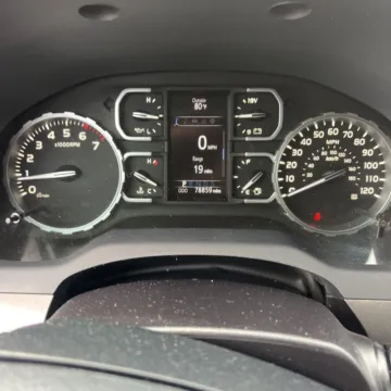 More photos of 2018 Toyota Tundra SR5 at Carmel Auto Gallery, IN