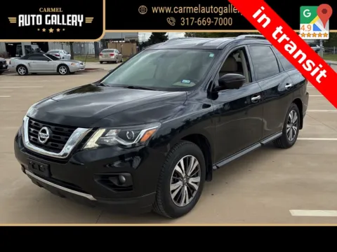 Black 2017 Nissan Pathfinder SL for sale in Carmel, IN