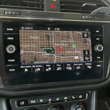 More photos of 2020 Volkswagen Tiguan 2.0T SEL at Carmel Auto Gallery, IN