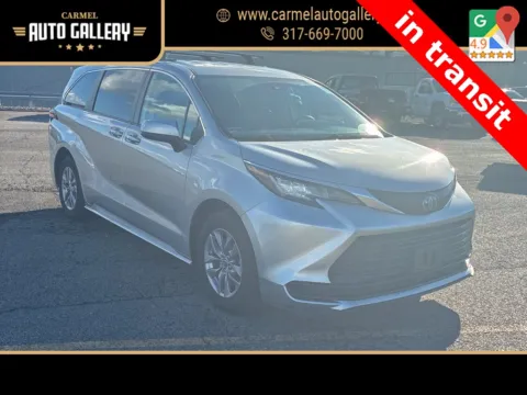 Silver 2022 Toyota Sienna LE for sale in Carmel, IN