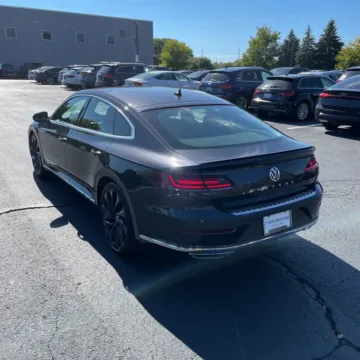 Photos of 2019 Volkswagen Arteon 2.0T SEL R-Line for sale in Carmel, IN at Carmel Auto Gallery