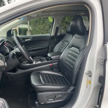 Photos of 2019 Ford Edge SEL for sale in Carmel, IN at Carmel Auto Gallery