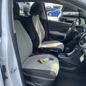 More photos of 2020 Chevrolet Trax LS at Carmel Auto Gallery, IN
