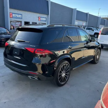 Photos of 2020 Mercedes-Benz GLE 350 for sale in Carmel, IN at Carmel Auto Gallery