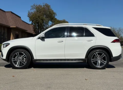 Photos of 2020 Mercedes-Benz GLE 350 for sale in Carmel, IN at Carmel Auto Gallery