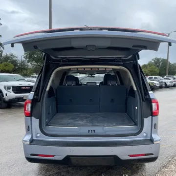 More photos of 2018 Lincoln Navigator L Black Label at Carmel Auto Gallery, IN