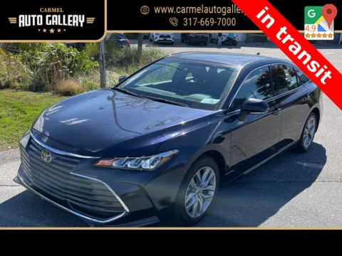 Blue 2022 Toyota Avalon XLE for sale in Carmel, IN