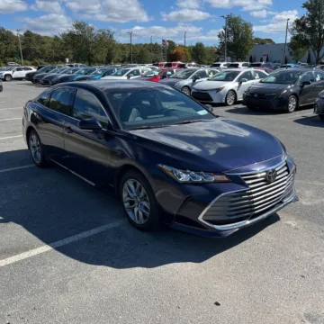 Photos of 2022 Toyota Avalon XLE for sale in Carmel, IN at Carmel Auto Gallery
