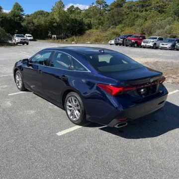 Another view of 2022 Toyota Avalon XLE for sale in Carmel, IN at Carmel Auto Gallery