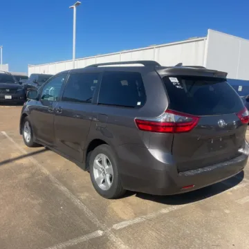 Another view of 2020 Toyota Sienna LE for sale in Carmel, IN at Carmel Auto Gallery