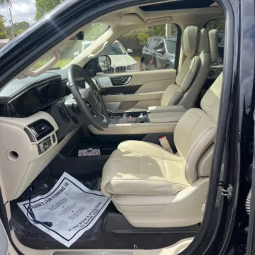 Photos of 2019 Lincoln Navigator Reserve for sale in Carmel, IN at Carmel Auto Gallery