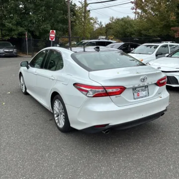 Another view of 2018 Toyota Camry XLE for sale in Carmel, IN at Carmel Auto Gallery