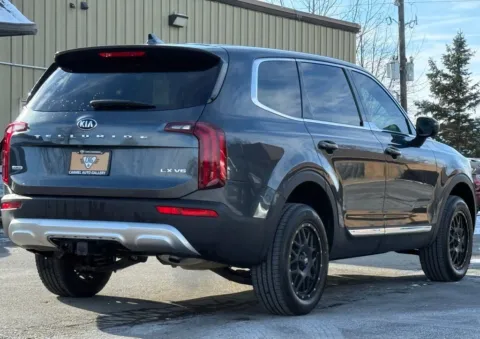 More photos of 2020 Kia Telluride LX at Carmel Auto Gallery, IN