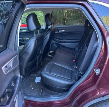 Another view of 2020 Ford Edge SEL for sale in Carmel, IN at Carmel Auto Gallery