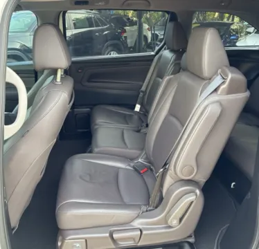 Another view of 2019 Honda Odyssey Elite for sale in Carmel, IN at Carmel Auto Gallery