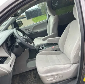 Photos of 2020 Toyota Sienna LE for sale in Carmel, IN at Carmel Auto Gallery
