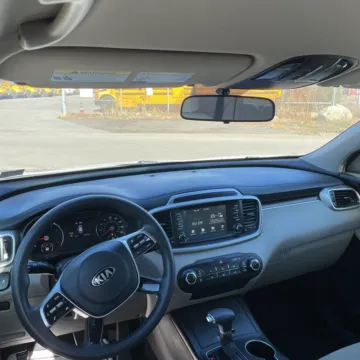 More photos of 2020 Kia Sorento LX at Carmel Auto Gallery, IN