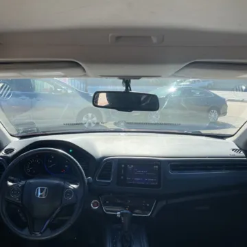 More photos of 2018 Honda HR-V EX-L at Carmel Auto Gallery, IN